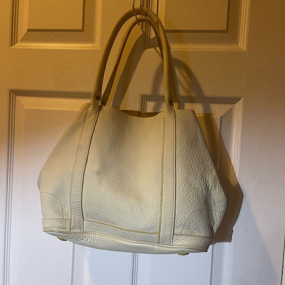 J Crew Borge Garveri Pebbled Leather off White Uptown large Tote. - Picture 15 of 16